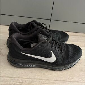 Nike Air Max Black and White Men's Athletic Shoes